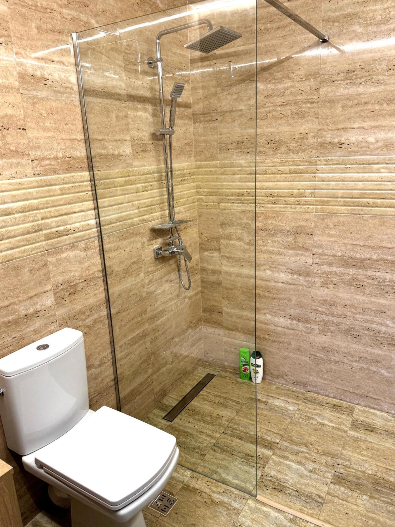 Ultracentral Apartment ทาร์กู จิอู ภายนอก รูปภาพ